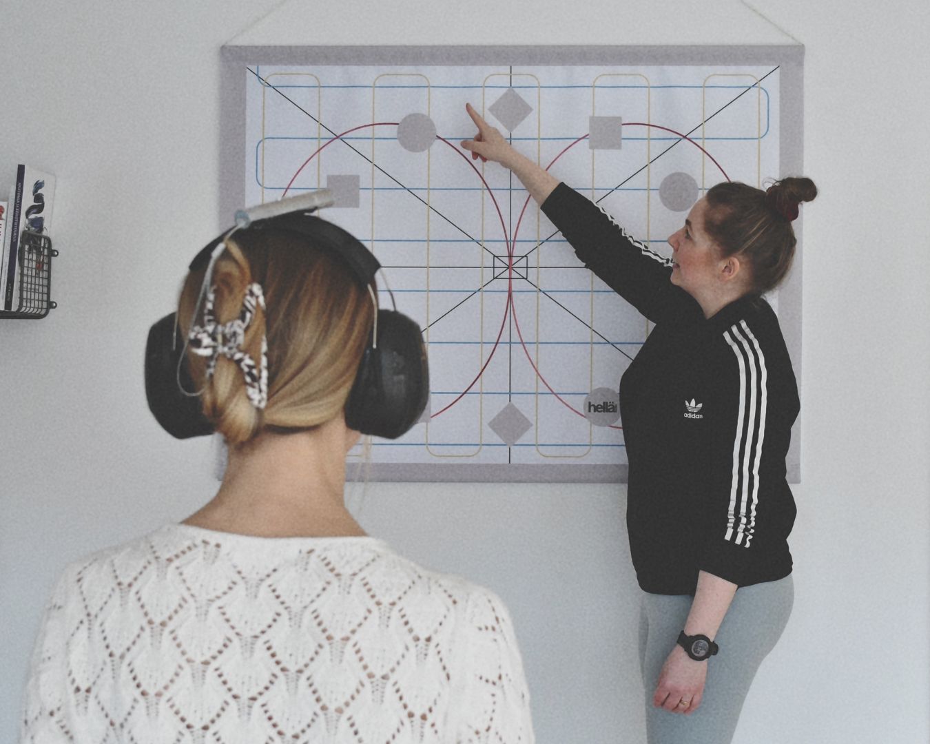 Sensomotorinen valmennus, Hellä Room